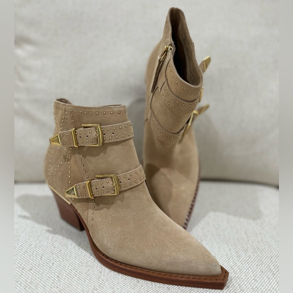 Dolce Vita Ronnie Ankle Boots Camel Suede Buckle Stud Zip Western Size 6.5 NEW
